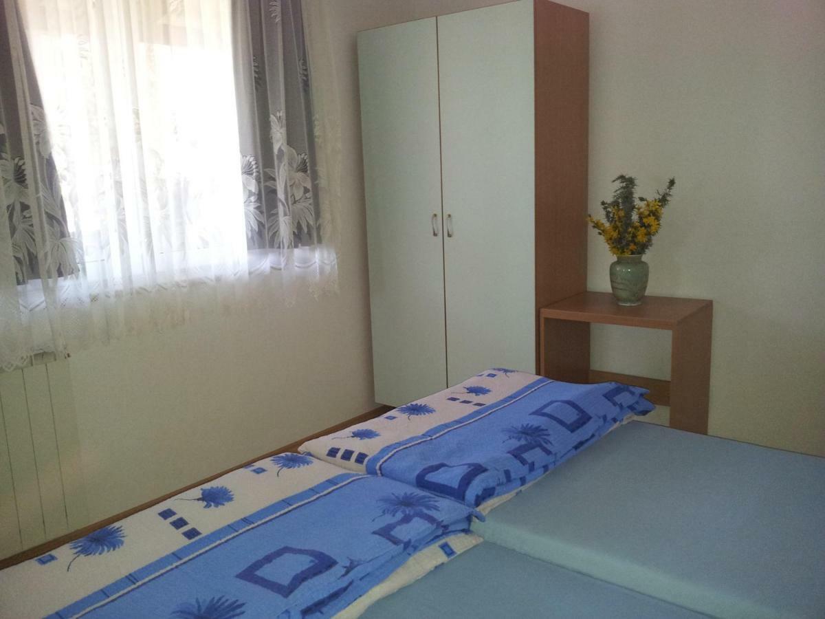 Apartments Ghedas Пореч Экстерьер фото